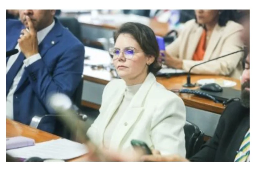 Investigação que alcançou Moraes iniciou na CPMI do INSS
