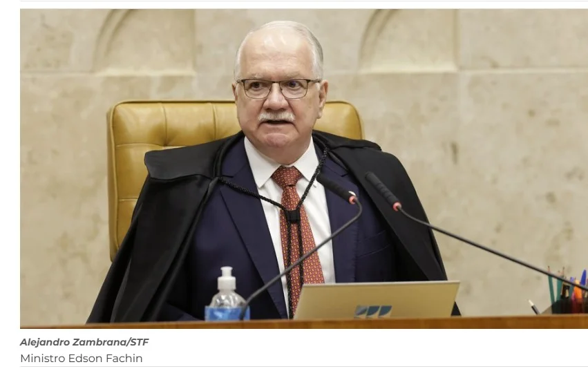 Fachin arquiva investigação que condenou Eduardo Bolsonaro