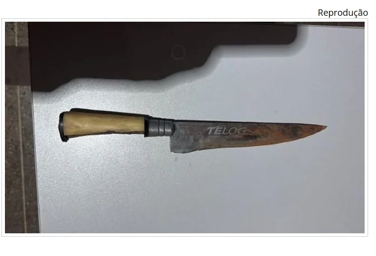 Homem é esfaqueado pelo vizinho durante briga; suspeito fugiu