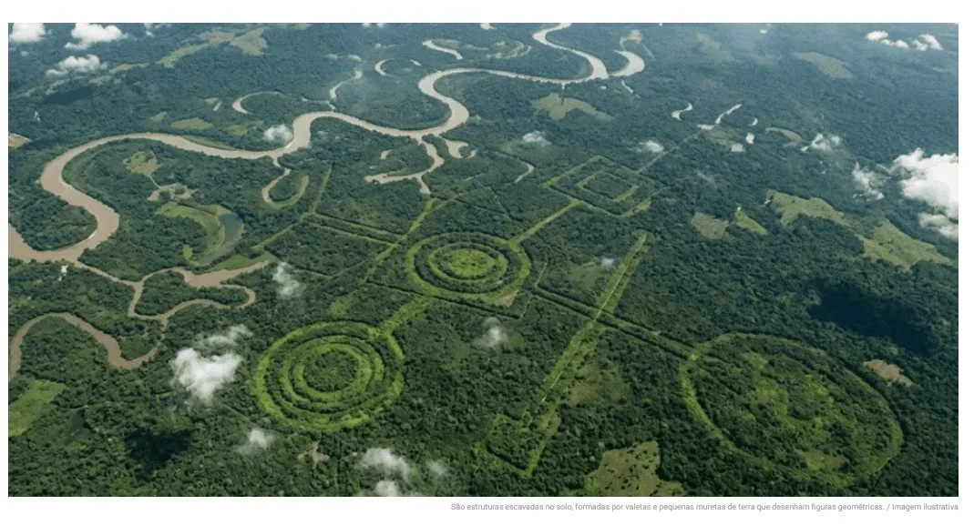 Mais de 400 geoglifos escavados há mais de 2.500 anos na Amazônia com estruturas de até 350 metros.